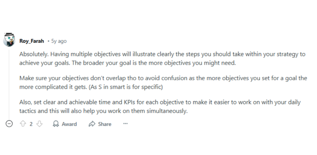 This is a Reddit comment discussing the importance of setting multiple objectives within SMART goals, ensuring they don't overlap, and incorporating KPIs and timelines for clarity